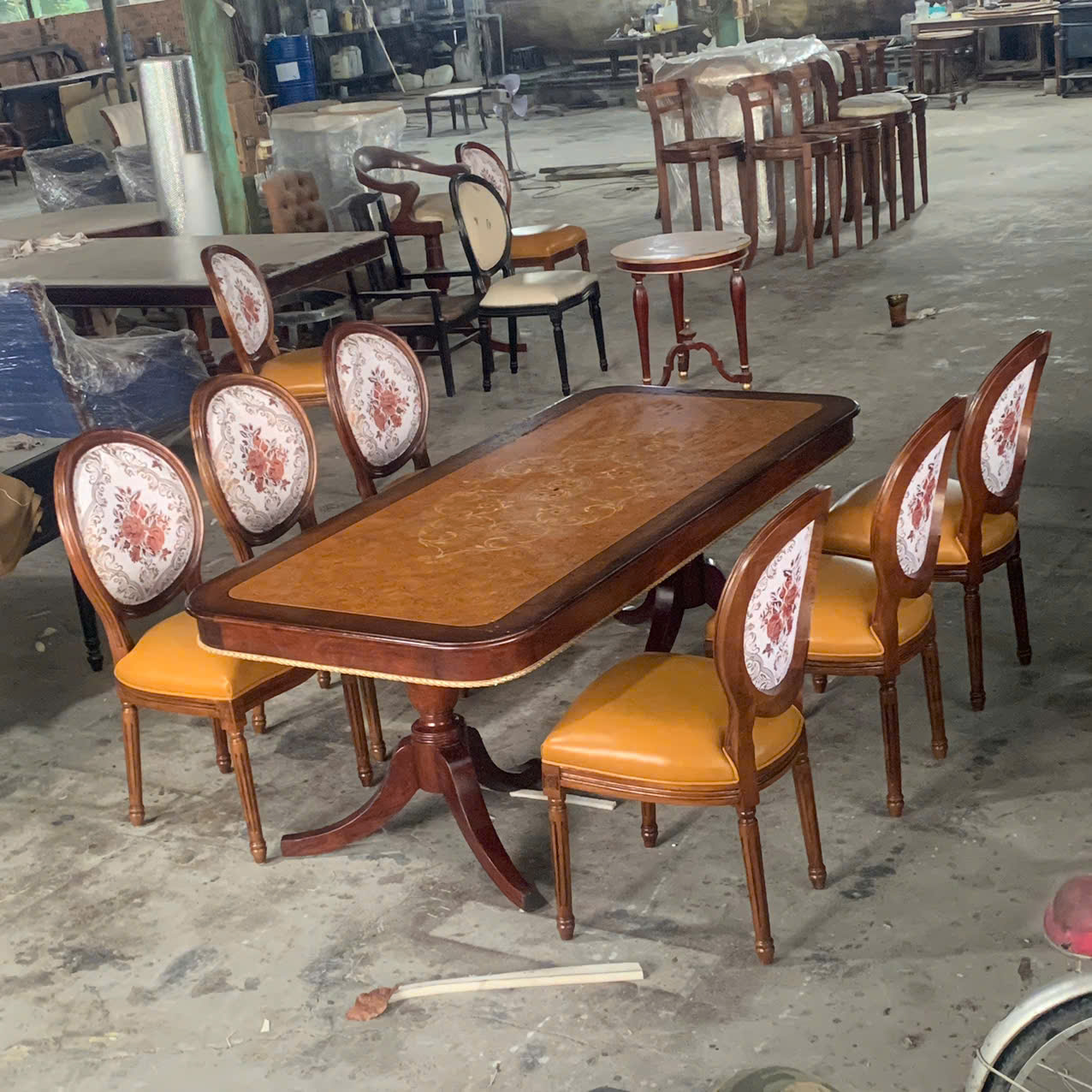 BỘ BÀN ĂN CỔ ĐIỂN PHONG CÁCH WILIAM IV